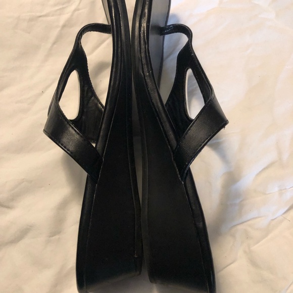 First Pic Copy impo black sandals - Picture 5 of 11